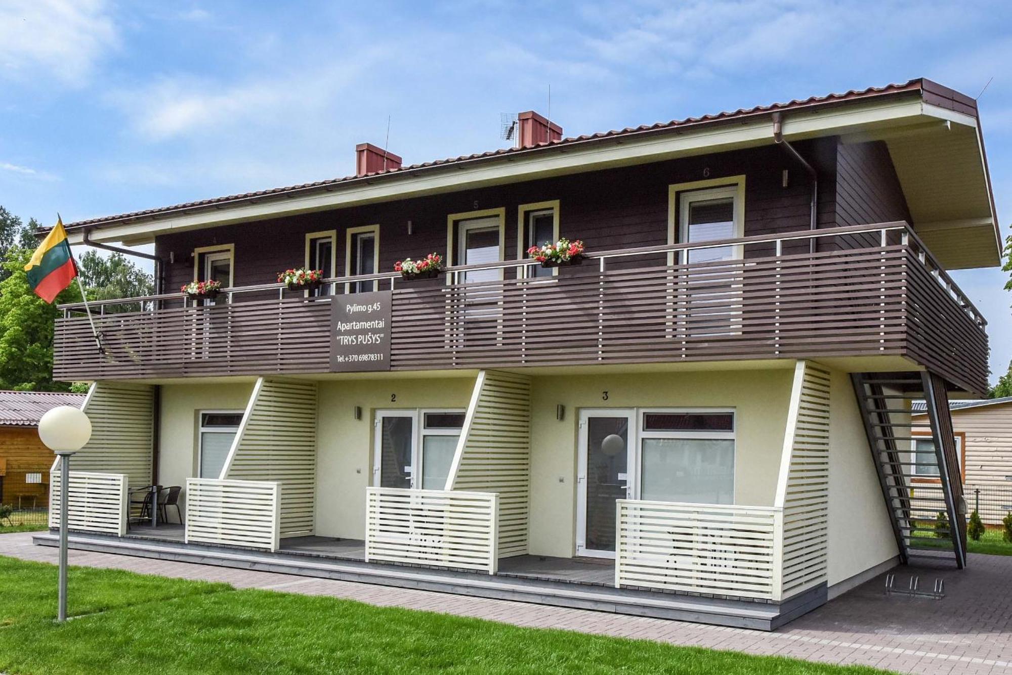 Apartamentai Trys Pusys Šventoji Eksteriør bilde
